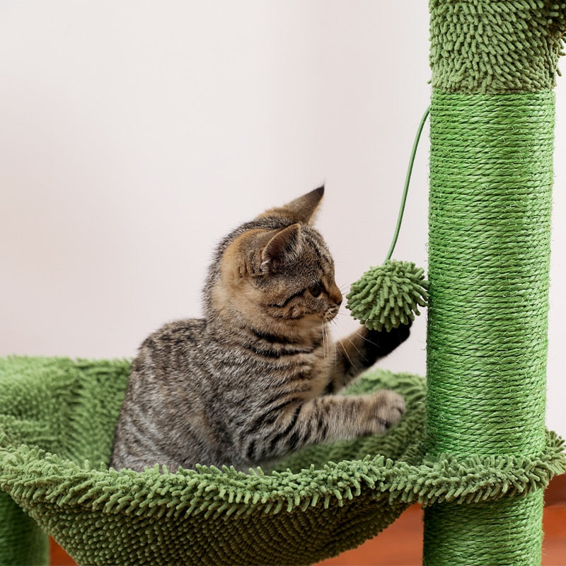 Cactus Cat Scratching Post with Sisal Rope